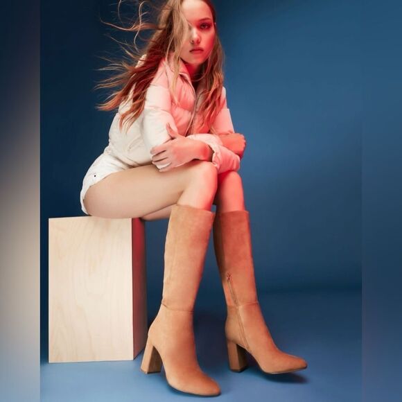 NWOB Steve Madden Ninny Chic Tall Knee-High Heeled Boots in Camel Nubuck size 11 - Picture 1 of 14